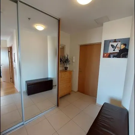 Cozy Apt In The Center With A Panoramic View *