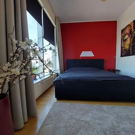 Cozy Apt In The Center With A Panoramic View شقة تالين